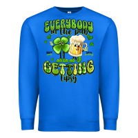 True Royal everybody in the pub getting tipsy artiststas Premium Sweatshirt - Artiststas