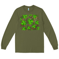 Army Green st patrick's day shamrock and leopard distressed background Long Sleeve Tee - RanaPortraitStore