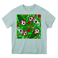 Arona soccer gnomes and hearts seamless pattern Heavy Core Tee - BundleAndBundleShop