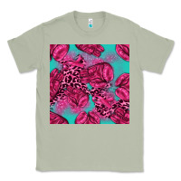 Matcha breast cancer seamless pattern Classic Tee - texasbilliewilder