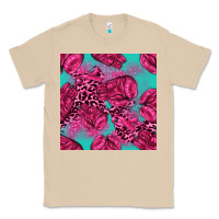 Mushroom breast cancer seamless pattern Classic Tee - texasbilliewilder