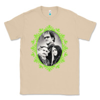 Mushroom the munsters halloween 2022 Classic Tee - lanVoArt
