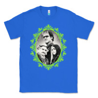 True Royal the munsters halloween 2022 Classic Tee - lanVoArt