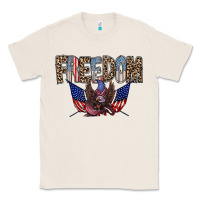 Natural freedom Classic Tee - RacoonDesign