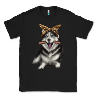 Black alaskan husky with bandeau Classic Tee - texasbilliewilder