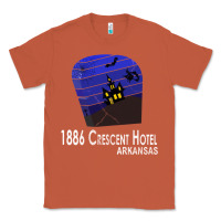Copper 1886 Crescent Hotel Eureka Springs Arkansas USA Halloween Haunted Bat  Classic Tee - lanVoArt