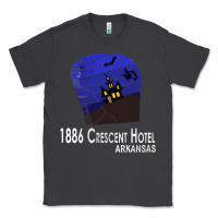 Smoke 1886 Crescent Hotel Eureka Springs Arkansas USA Halloween Haunted Bat  Classic Tee - lanVoArt