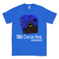 True Royal 1886 Crescent Hotel Eureka Springs Arkansas USA Halloween Haunted Bat  Classic Tee - lanVoArt