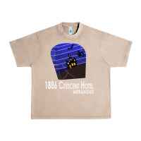 French Oak 1886 Crescent Hotel Eureka Springs Arkansas USA Halloween Haunted Bat  Urban Heavy Tee - lanVoArt