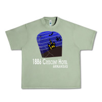 Oil Green 1886 Crescent Hotel Eureka Springs Arkansas USA Halloween Haunted Bat  Urban Heavy Tee - lanVoArt