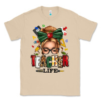 Mushroom teacher life blonde caucassian messy bun Classic Tee - texasbilliewilder