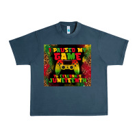 Midnight Navy i paused my game Urban Heavy Tee - TumblerDesignByShophia
