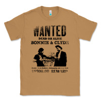 Toasted Coconut wanted bonnie and clyde, distressed Classic Tee - lanVoArt