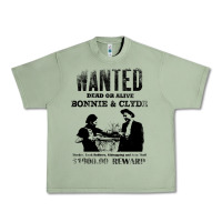 Oil Green wanted bonnie and clyde, distressed Urban Heavy Tee - lanVoArt