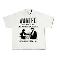 Pistachio wanted bonnie and clyde, distressed Urban Heavy Tee - lanVoArt