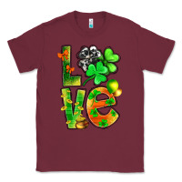 Burgundy st.patrick love with clover Classic Tee - NancyCooperArtShop