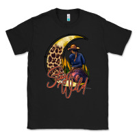 Black stay wild moon cowgirl Classic Tee - RacoonDesign