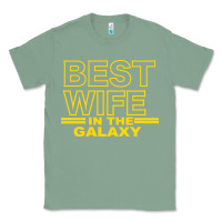Sage BEST WIFE IN THE GALAXY Classic Tee - Bettercallsaul