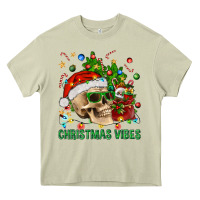 Mossy Christmas Vibes Heavy Core Tee - BundleAndBundleShop