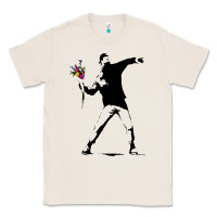 Natural banksy protester throwing flowers Classic Tee - lanVoArt