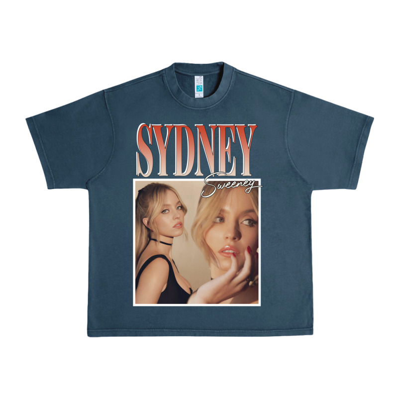 Sydney Sweeney Urban Heavy Tee by lanVoArt | Teevron