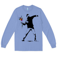 Colony Blue banksy protester throwing flowers Long Sleeve Tee - lanVoArt