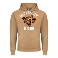 Vintage Camel bitten by a dog angry dog bite funny gift Vintage Hoodie - lanVoArt