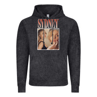 Vintage Black sydney sweeney Vintage Hoodie - lanVoArt
