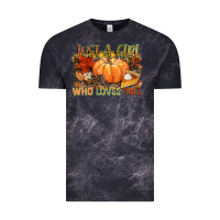 Cloud Black Just a girl who loves Fall Vintage Tee - NancyCooperArtShop