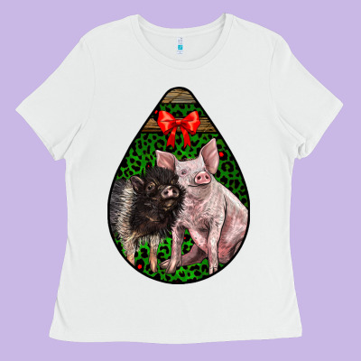 Christmas Pig Ladies Tee Designed By Lillyallendesigns