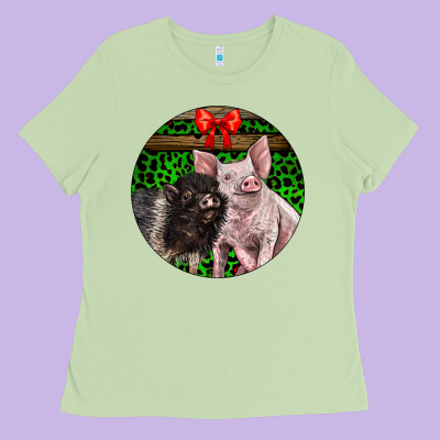 Christmas Pig Ladies Tee Designed By Lillyallendesigns
