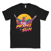 Black praise the sun Classic Tee - lanVoArt