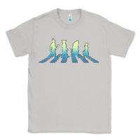 Moon Dust wizard of oz abbey brick road Classic Tee - lanVoArt