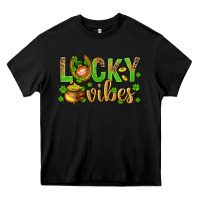 Black St. Patricks day lucky vibes Heavy Core Tee - BundleAndBundleShop
