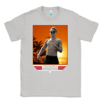Moon Dust rooster topgun retro Classic Tee - lanVoArt