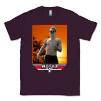 Plum rooster topgun retro Classic Tee - lanVoArt