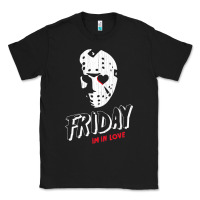 Black friday the 13th friday i'm in love vintage style horror halloween t sh Classic Tee - lanVoArt