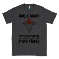 Smoke trusting people turned me into the heifer i am tod  black Classic Tee - Bettercallsaul