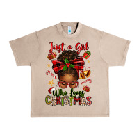French Oak just a girl who loves christmas afro messy bun Urban Heavy Tee - texasbilliewilder