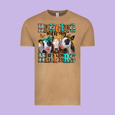 Hanging With My Heifers Vintage Tee Designed By Jasminsmagicworld