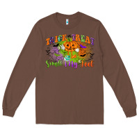 Chestnut trick or treat smell my feet Long Sleeve Tee - CowGirlArtShop