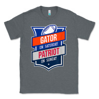 Charcoal Heather retro gator on saturday patriot on sunday gainesville gift Classic Tee - lanVoArt
