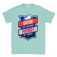 Seafoam retro gator on saturday patriot on sunday gainesville gift Classic Tee - lanVoArt