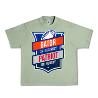 Oil Green retro gator on saturday patriot on sunday gainesville gift Urban Heavy Tee - lanVoArt