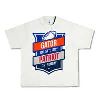 Pistachio retro gator on saturday patriot on sunday gainesville gift Urban Heavy Tee - lanVoArt