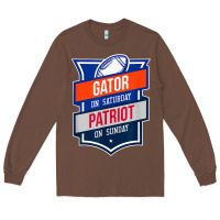 Chestnut retro gator on saturday patriot on sunday gainesville gift Long Sleeve Tee - lanVoArt