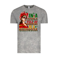 Cloud Rock In a world full of princesses be a chingona Vintage Tee - NancyCooperArtShop