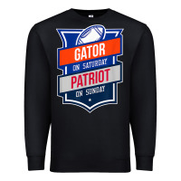 Black retro gator on saturday patriot on sunday gainesville gift Premium Sweatshirt - lanVoArt
