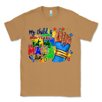 Toasted Coconut my child is non verbal but his mama aint afro Classic Tee - RanaPortraitStore
