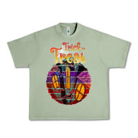 Oil Green trick treat black Urban Heavy Tee - JahusDesignShop